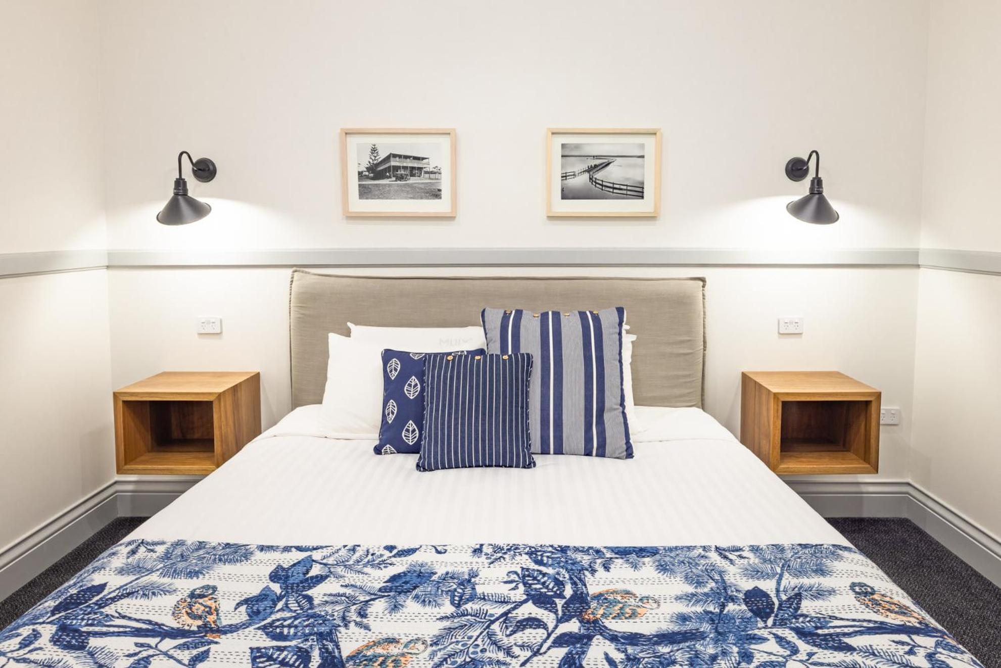 Bermagui Beach Hotel Номер фото
