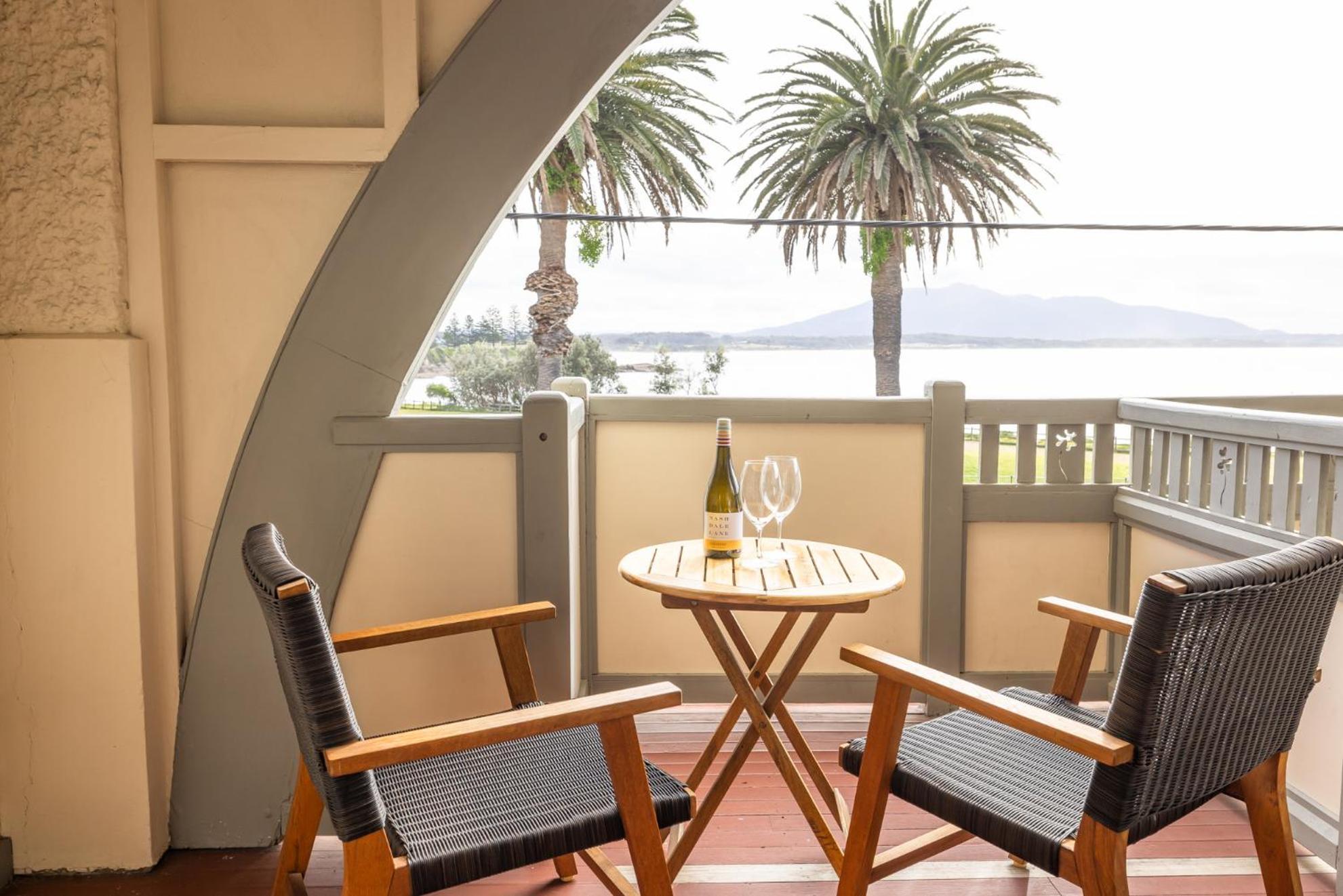 Bermagui Beach Hotel Номер фото