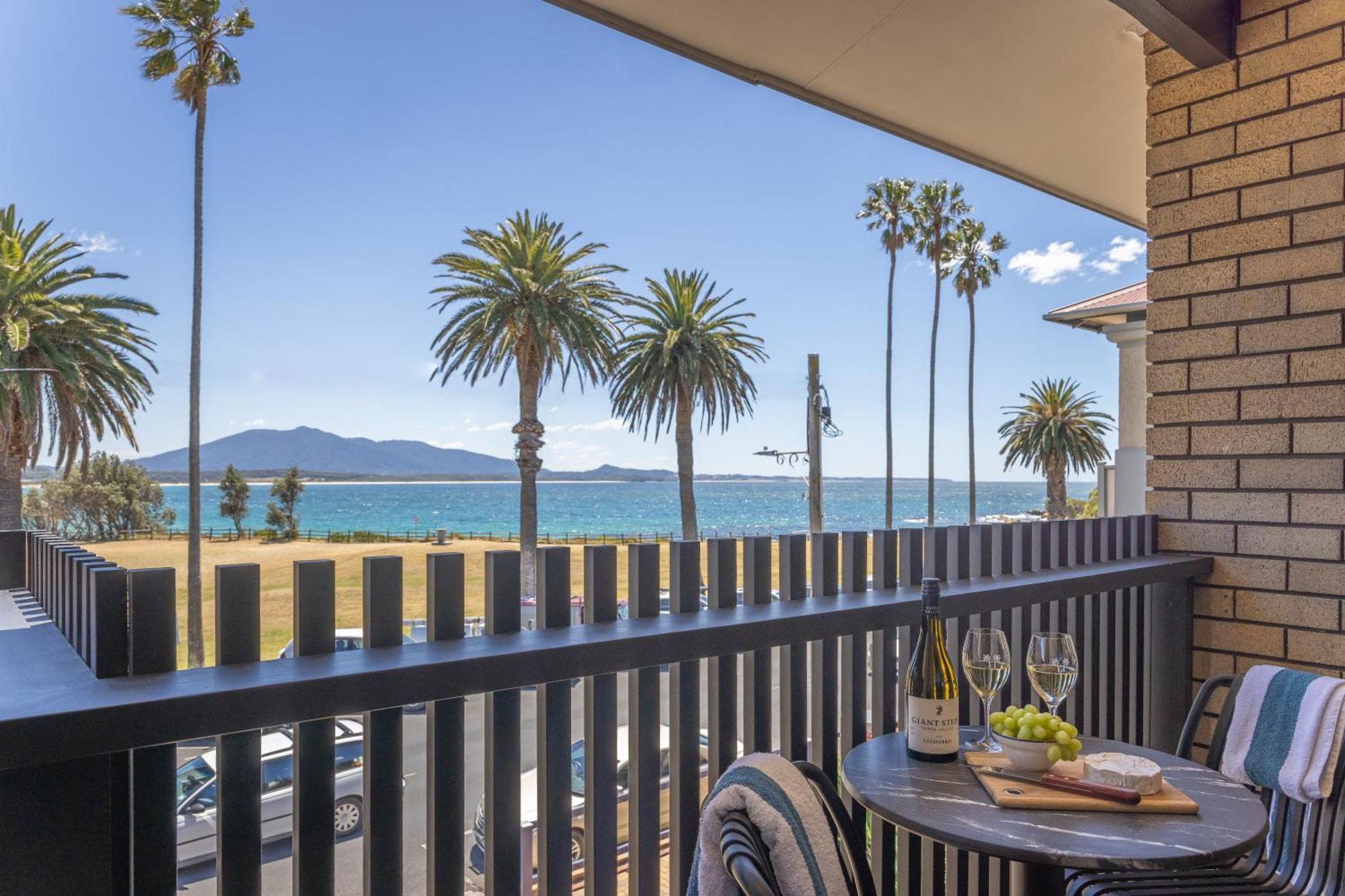 Bermagui Beach Hotel Номер фото