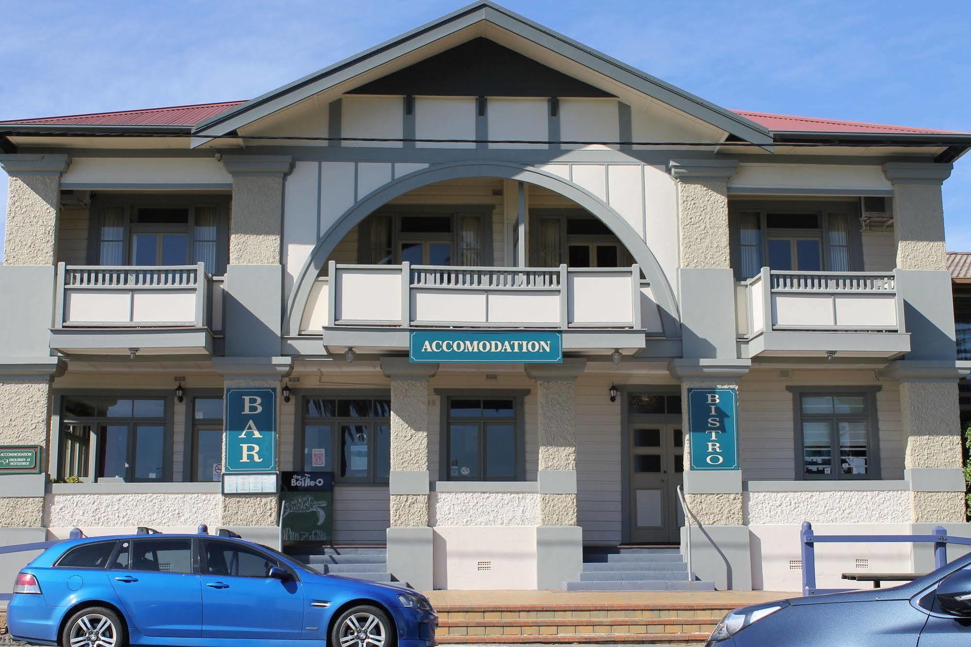 Bermagui Beach Hotel Экстерьер фото