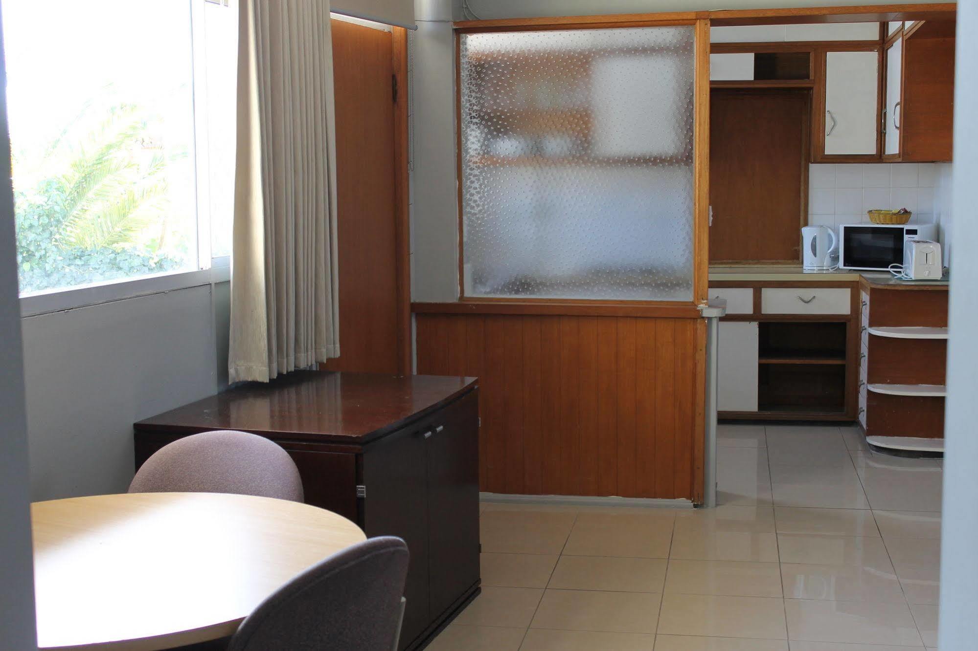 Bermagui Beach Hotel Экстерьер фото
